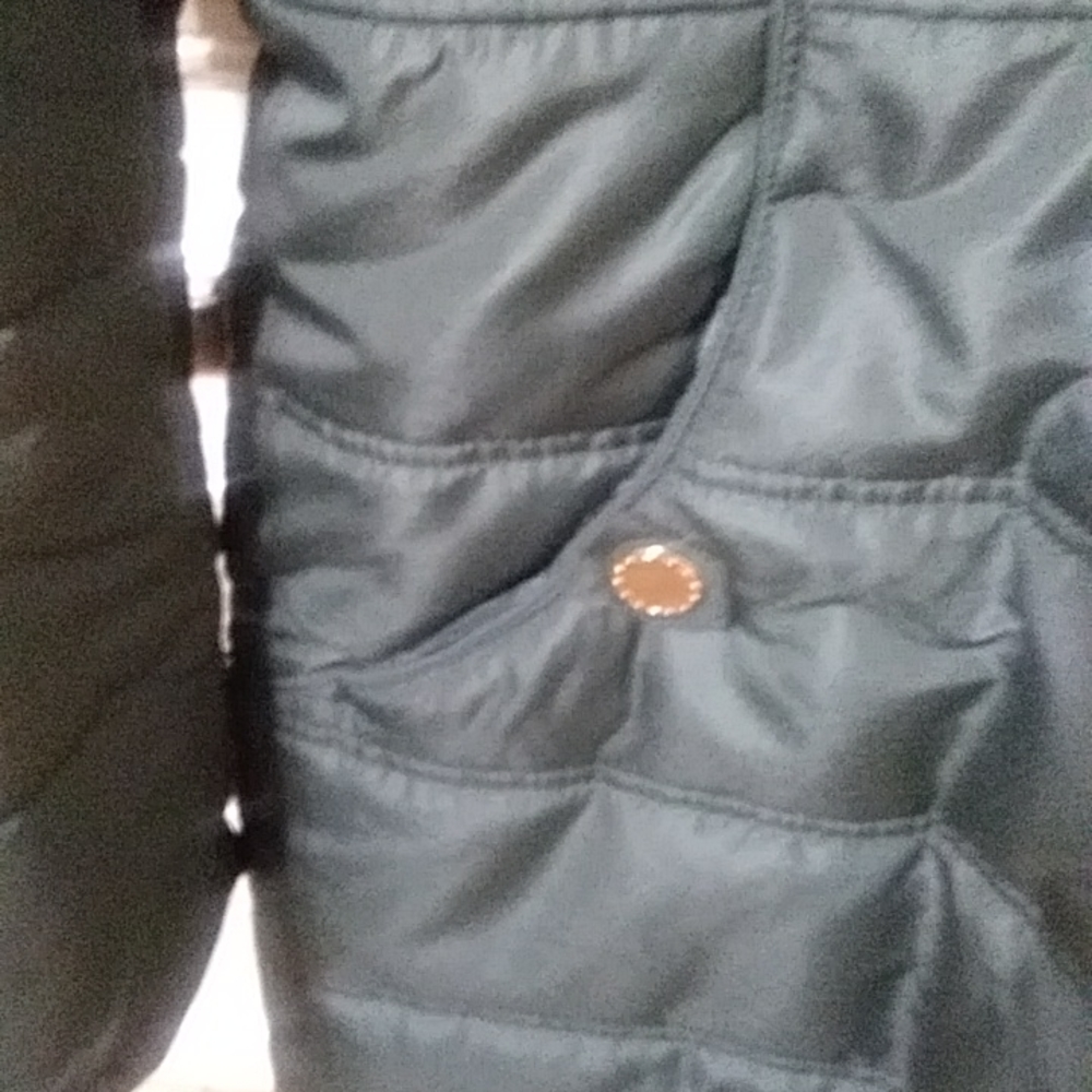 Winter coat - Picture 3 of 6